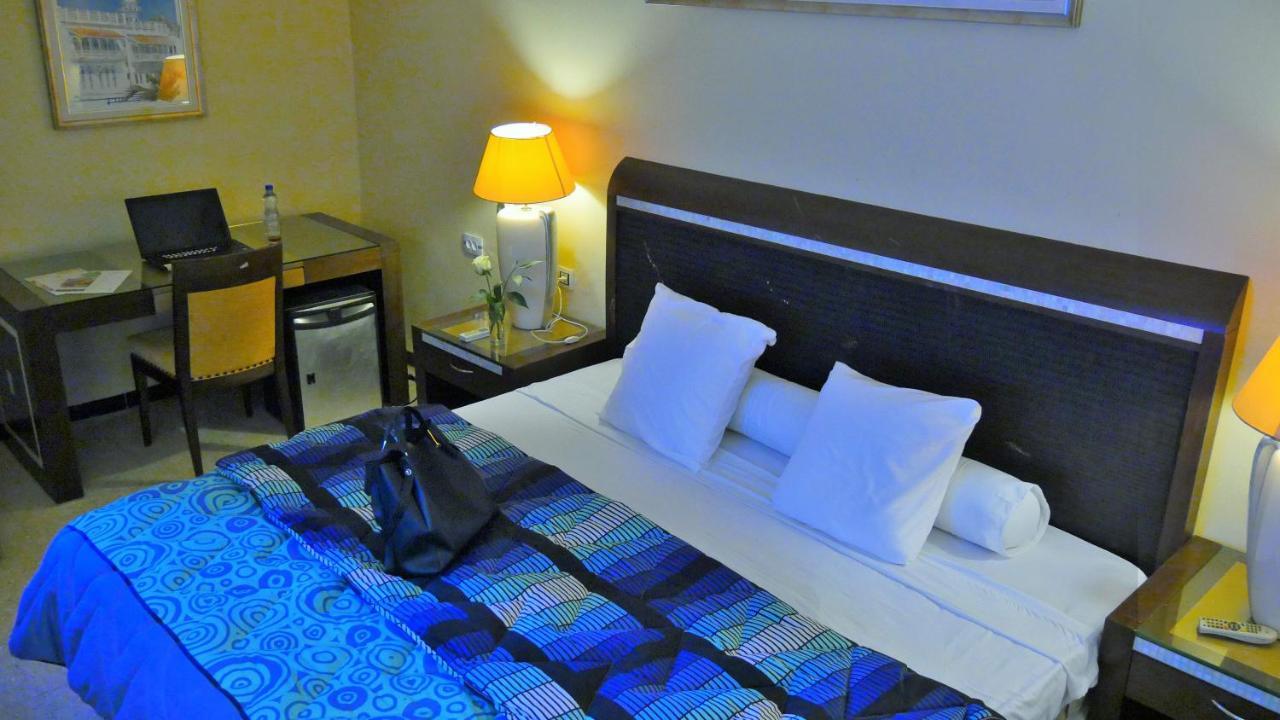 Hotel Antar Bechar Kültér fotó
